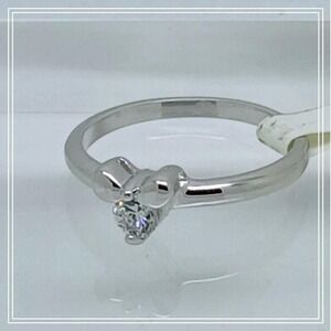Vintage Bow Solitaire Ring: White Gold Plated, Simulated Diamond, Size 8